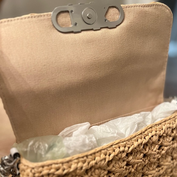 Michael Kors | Parker Medium Woven Straw Shoulder Bag NWT - Picture 10 of 12